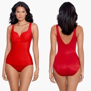NWOT Miraclesuit Rock Solid Cherie One Piece Swimsuit in Cayenne Red